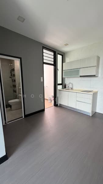 Service Residence for Sale at D'Summit Residences - Hooi Yee Lee - PropertyGuru.com.my