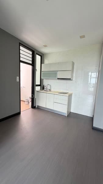 Service Residence for Sale at D'Summit Residences - Hooi Yee Lee - PropertyGuru.com.my