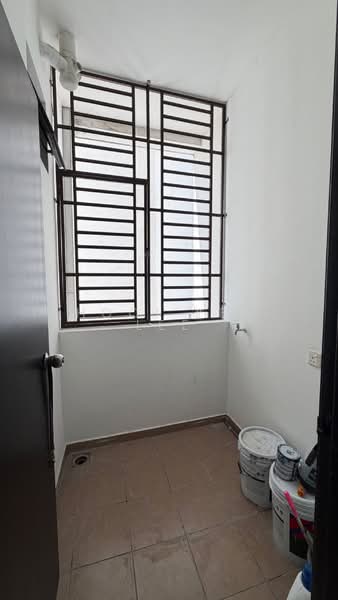 Service Residence for Sale at D'Summit Residences - Hooi Yee Lee - PropertyGuru.com.my