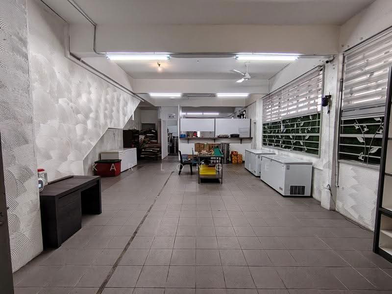 Shop for Sale in Bandar Baru Medan Ipoh (Ipoh) - Kar Long Lee - Interior - PropertyGuru.com.my