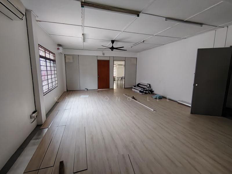 Shop for Sale in Bandar Baru Medan Ipoh (Ipoh) - Kar Long Lee - Interior - PropertyGuru.com.my