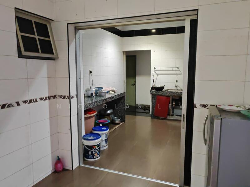 Untuk Dijual - Taman Bukit Serdang Seksyen 5