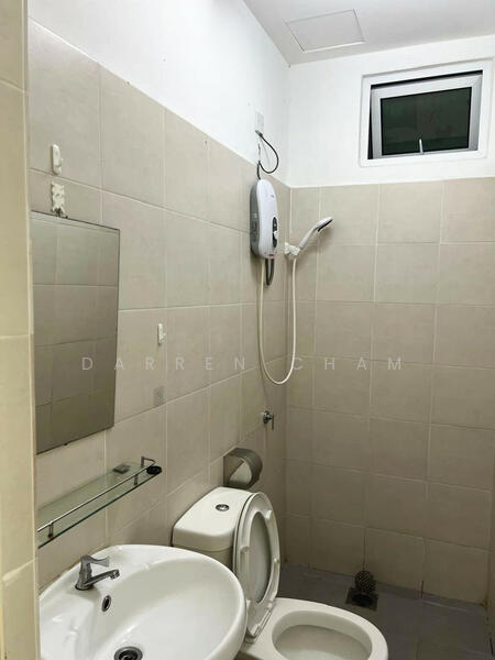 For Sale - Starhill Luxury Residence