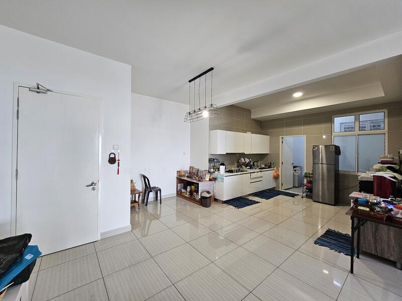 For Rent - Damansara Foresta