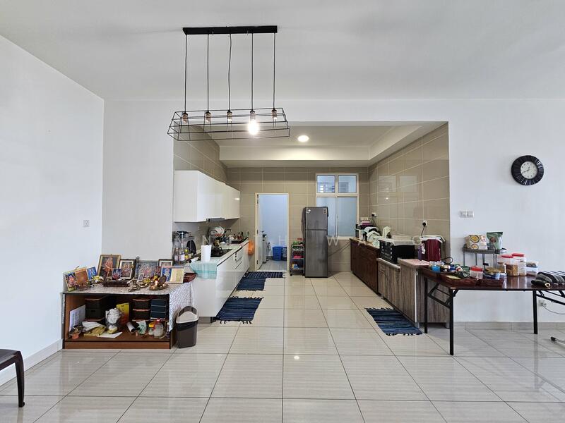 For Rent - Damansara Foresta