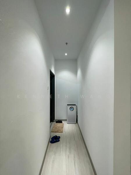 For Sale - Plaza Arkadia