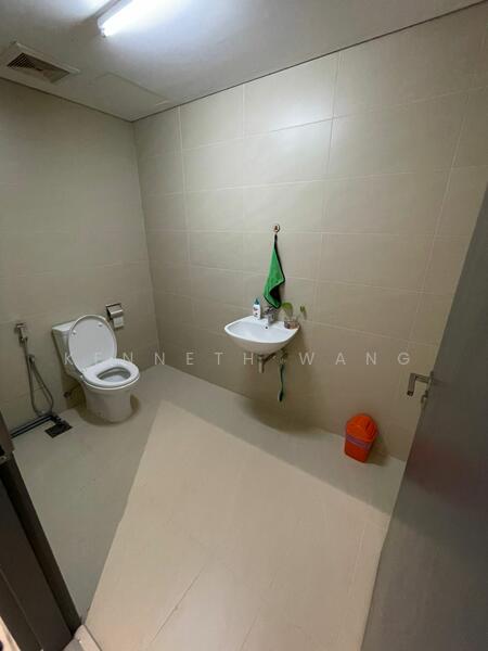 For Sale - Plaza Arkadia