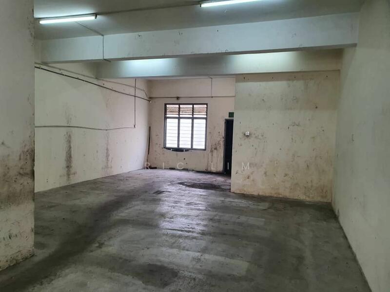 For Rent - Saujana Business Park, Jalan SPU 2, Bandar Saujana Putra