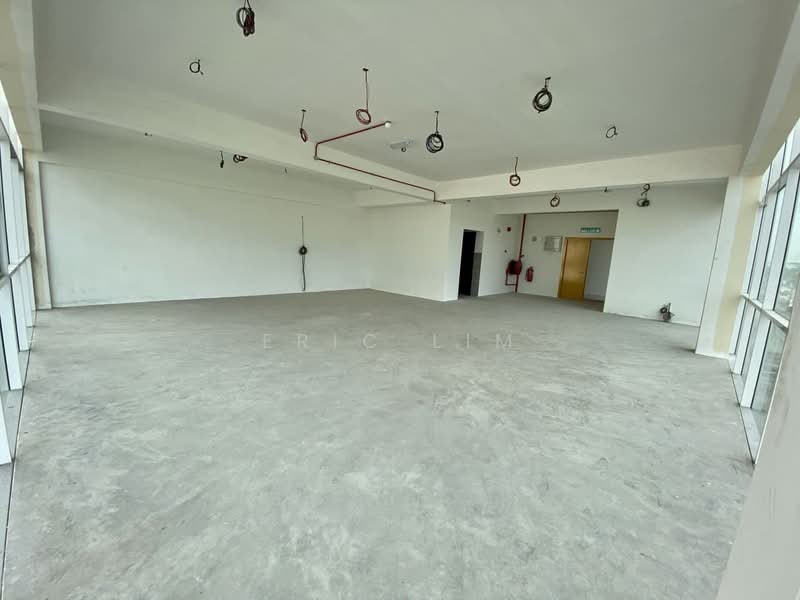 Shop for Rent in Bandar Saujana Putra (Tanjong Duabelas) - Eric Lim - Interior - PropertyGuru.com.my