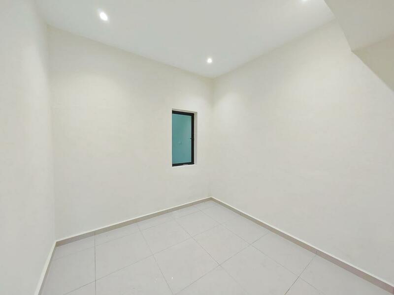 For Sale - Taman Desa Cemerlang