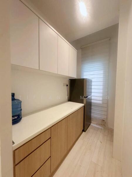 For Rent - Fully Furnished & Reno Office Lot Ready Move in @ Boulevard Business Park Jalan Kuching