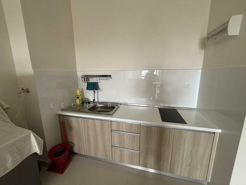 For Rent - Core Soho Suite