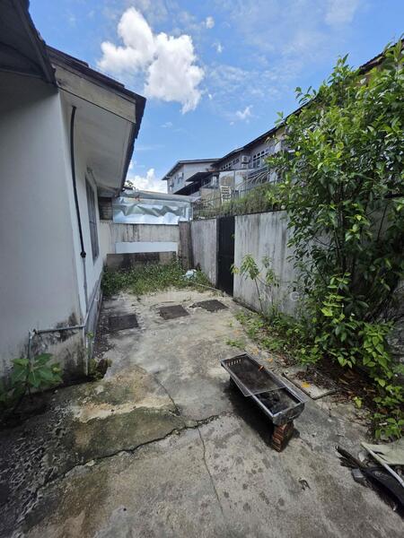 For Sale - Kempa Kempa Kempas