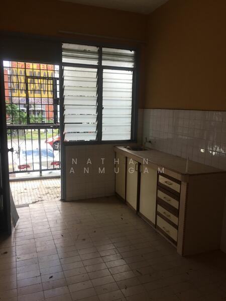 Untuk Disewa - Megah Court Apartment