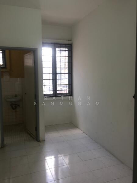 Untuk Disewa - Megah Court Apartment