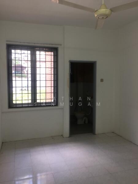 Untuk Disewa - Megah Court Apartment