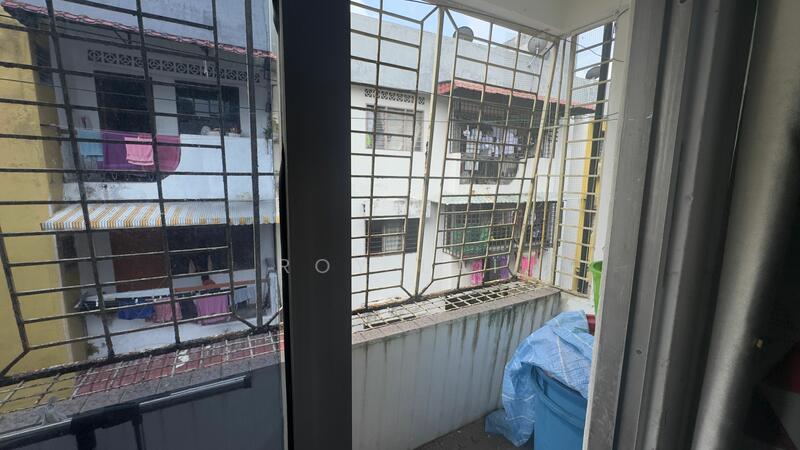 For Sale - Tai Kwong Mansion