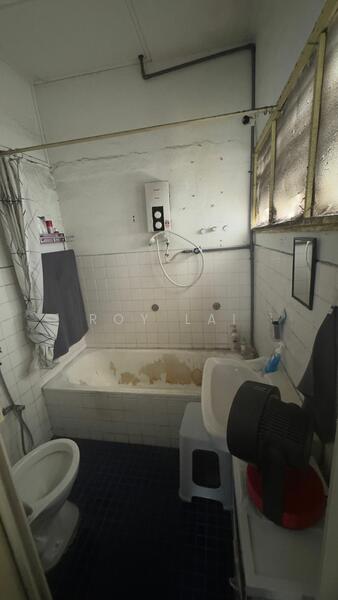 For Sale - Tai Kwong Mansion