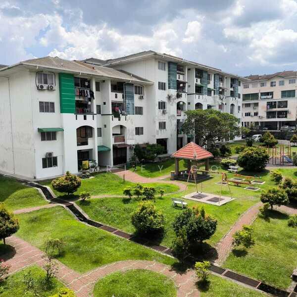 For Sale - D' Tinggian Suasana