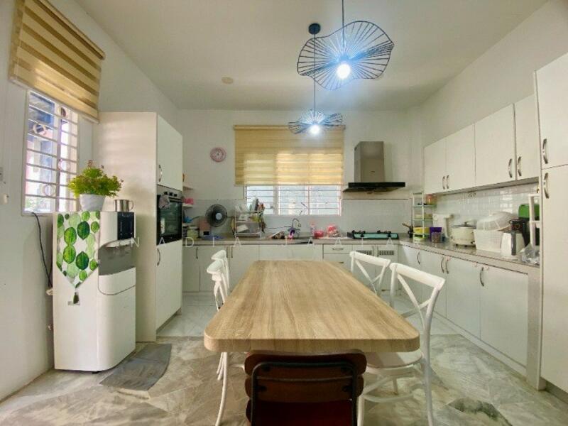 Untuk Dijual - 2 Storey Semi D AU2 Keramat Near Aeon RENOVATED