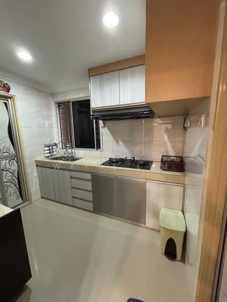 Pangsapuri untuk Disewa di Aliran Damai - Wayne Lim - Kitchen - PropertyGuru.com.my