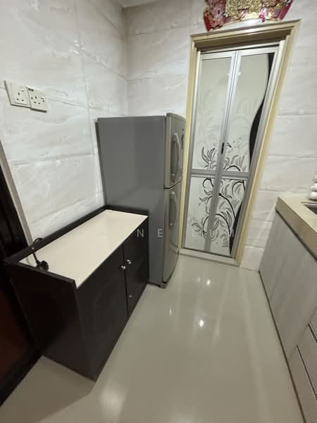 Pangsapuri untuk Disewa di Aliran Damai - Wayne Lim - Kitchen - PropertyGuru.com.my