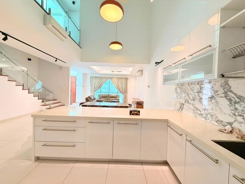 Rumah Teres 3-Tingkat untuk Disewa di Cyberjaya (Selangor) - Jared Wong - Living Room - PropertyGuru.com.my