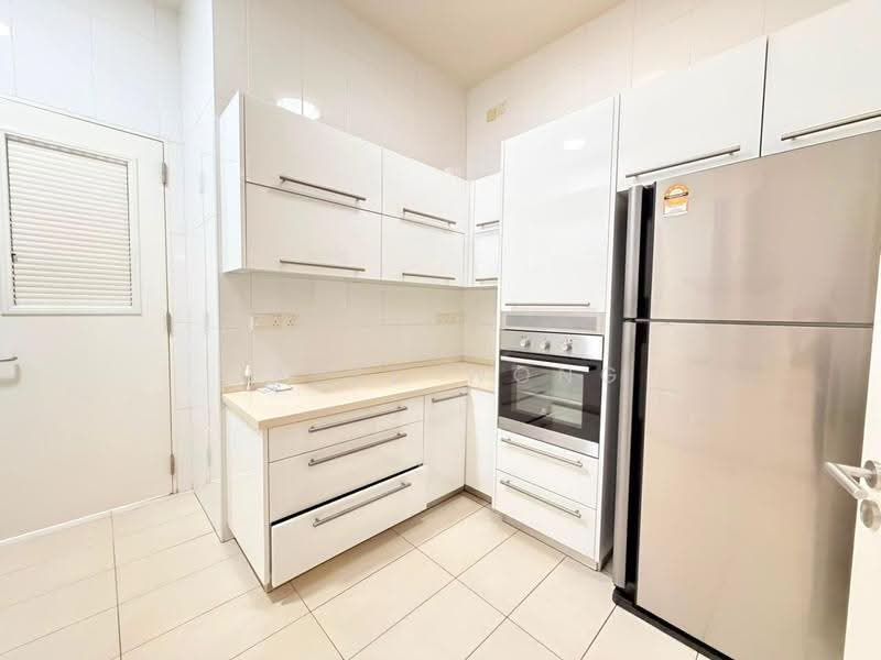 Rumah Teres 3-Tingkat untuk Disewa di Cyberjaya (Selangor) - Jared Wong - Kitchen - PropertyGuru.com.my