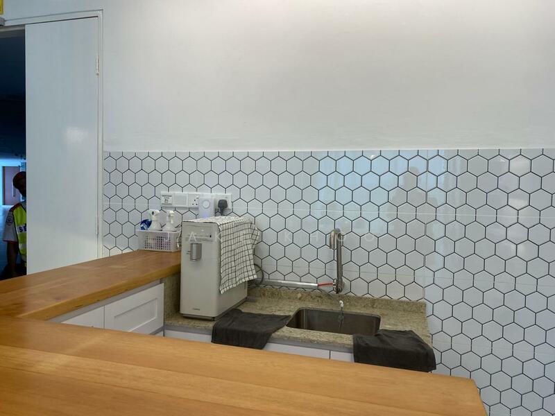 Untuk Disewa - Setia Tri-Angle Corporate Suites