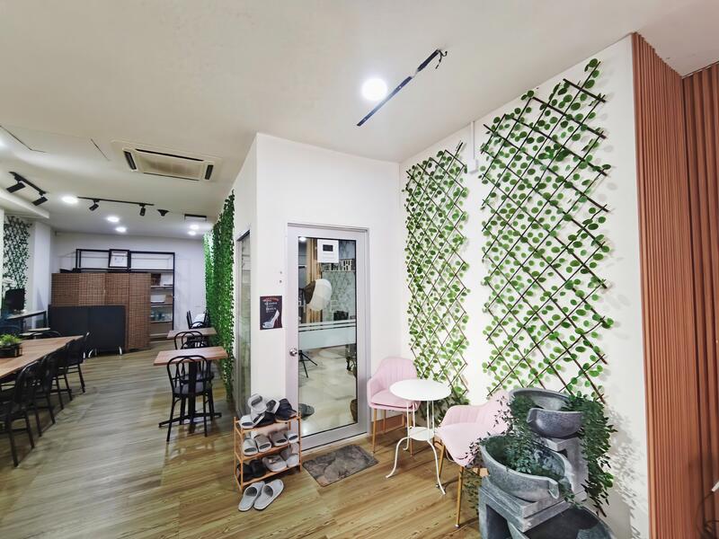 Untuk Disewa - Diamond Square