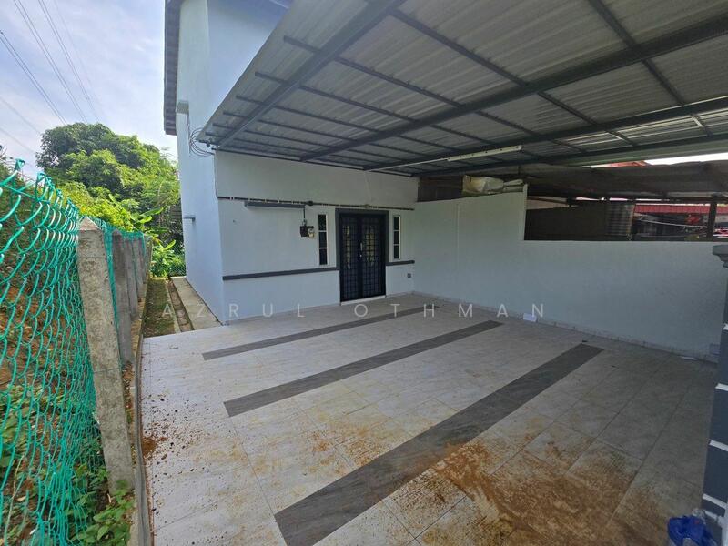 Rumah Teres 2 Tingkat untuk Dijual di Bandar Springhill (Port Dickson) - Azrul Othman - PropertyGuru.com.my
