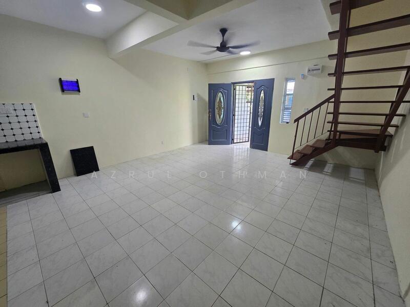 Rumah Teres 2 Tingkat untuk Dijual di Bandar Springhill (Port Dickson) - Azrul Othman - PropertyGuru.com.my