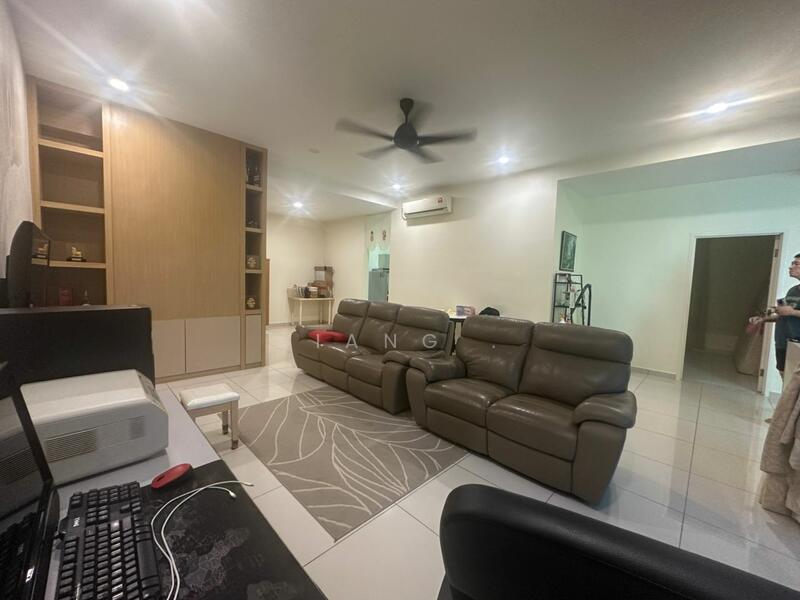 Untuk Dijual - Fiera Vista