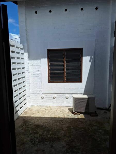 For Rent - 1-storey Terraced House at Seksyen 8