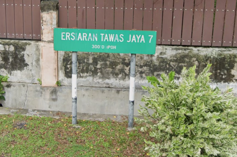 Untuk Dijual - Below Market Value; 2 Sty End Terrace @ Taman Tawas Jaya, Ipoh