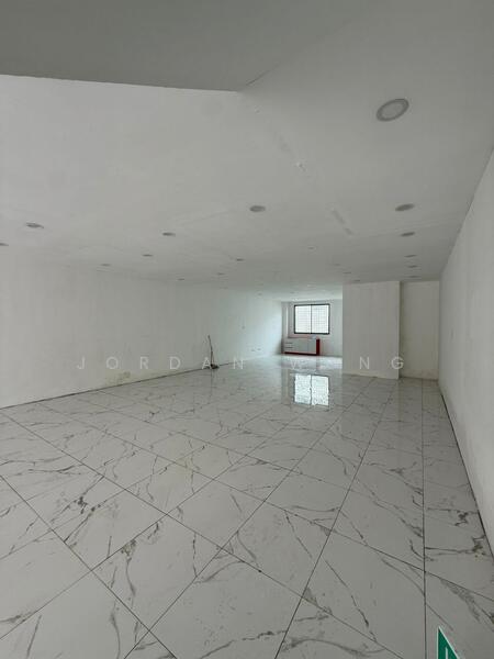 Untuk Disewa - Adda Height Ground Floor Shop for Rent