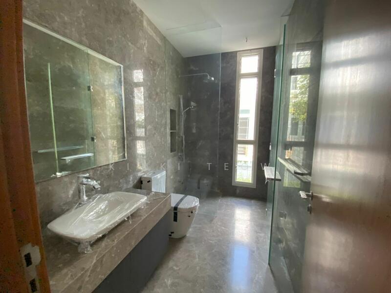 Untuk Dijual - Emerald Bay Emerald Bay Emeralds Bays