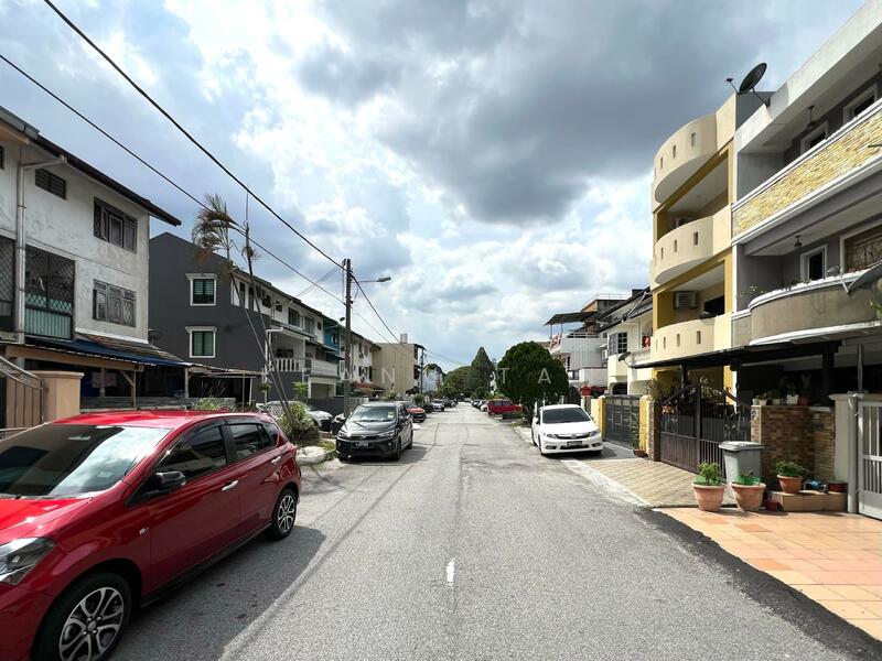 For Sale - [16x55, 350m to LRT] Taman Dagang Ampang