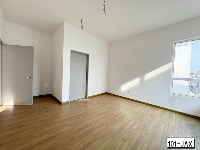 For Sale - Semi-Detached House at Bandar Bestari