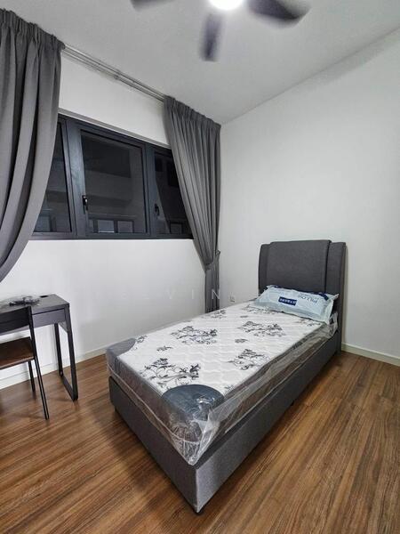 For Rent - M Vertica