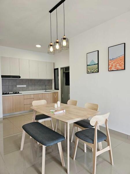 For Rent - M Vertica