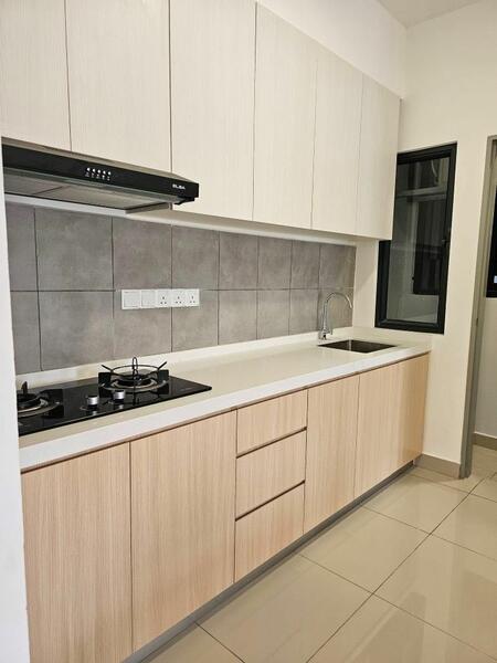 For Rent - M Vertica