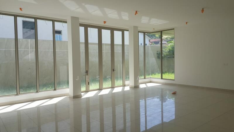 For Sale - Salak South Garden (Taman Salak Selatan)