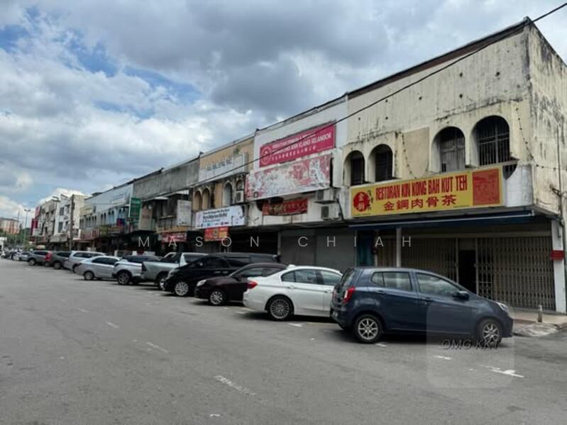 Untuk Disewa - eng ann