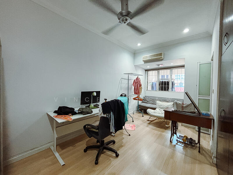 2-storey Terraced House for Sale in Seksyen 5 (Petaling Jaya) - Vincent Liaw - PropertyGuru.com.my