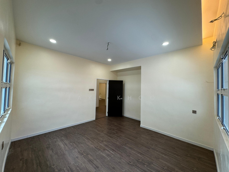 For Sale - Batu Uban