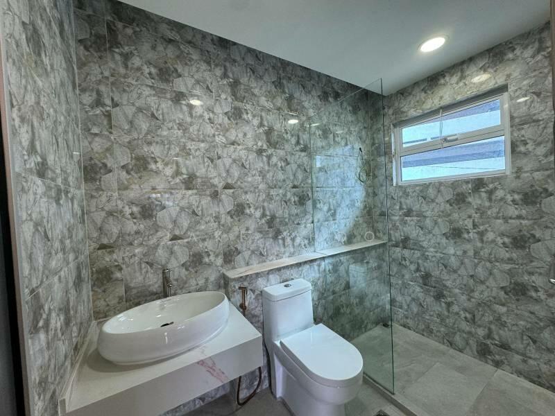 For Sale - Batu Uban