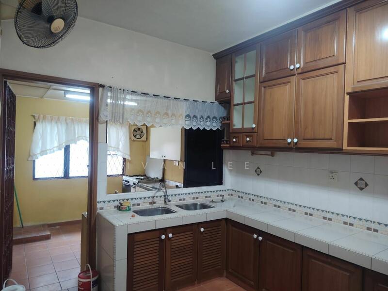 For Rent - 2-storey Terrace House at Damansara Kim