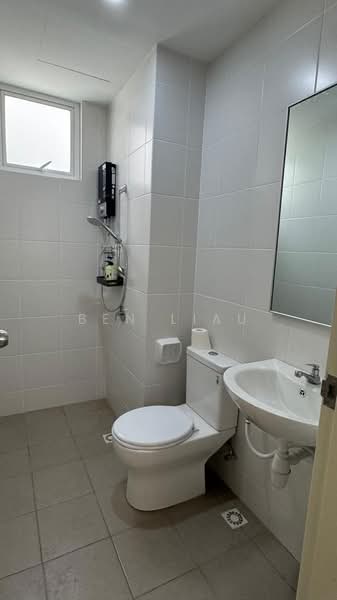 Kondominium untuk Disewa di Ideal Residency - Ben Liau - Bathroom - PropertyGuru.com.my