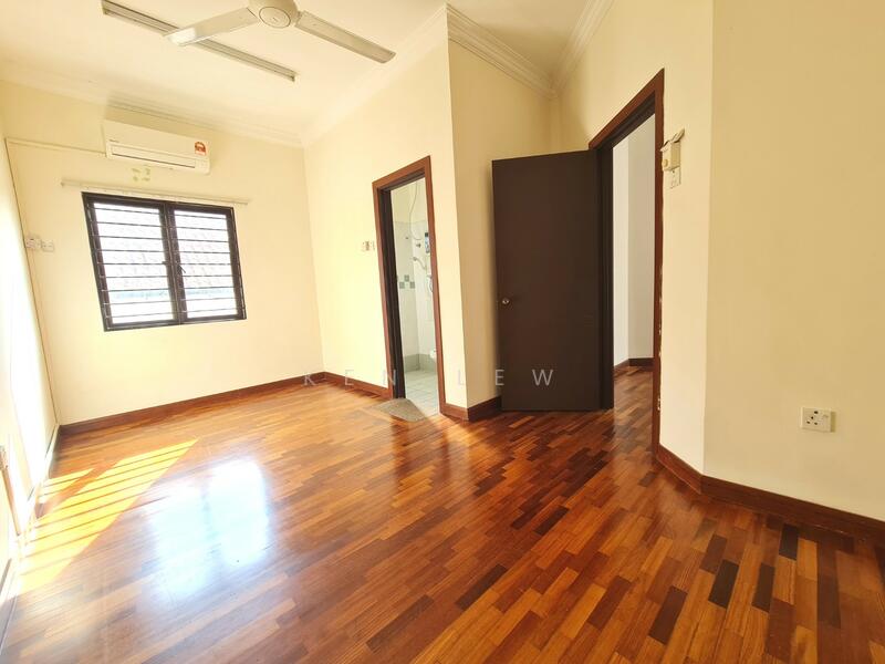 Semi-Detached House for Sale in Alam Damai (Cheras) - Ken Lew - PropertyGuru.com.my